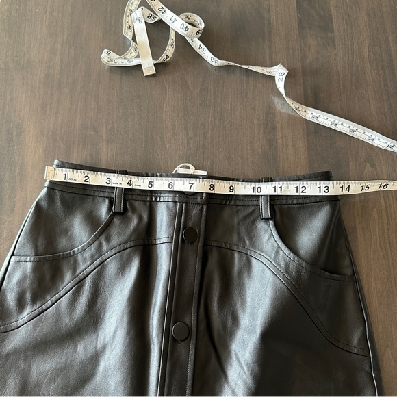 NWT LBV Faux Leather Button Up Pencil Midi Skirt 2 - Picture 8 of 13